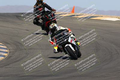 media/Mar-28-2022-Superbike Trackdays (Mon) [[b8603d0f67]]/Open Track Time/Turns 9 and 10/